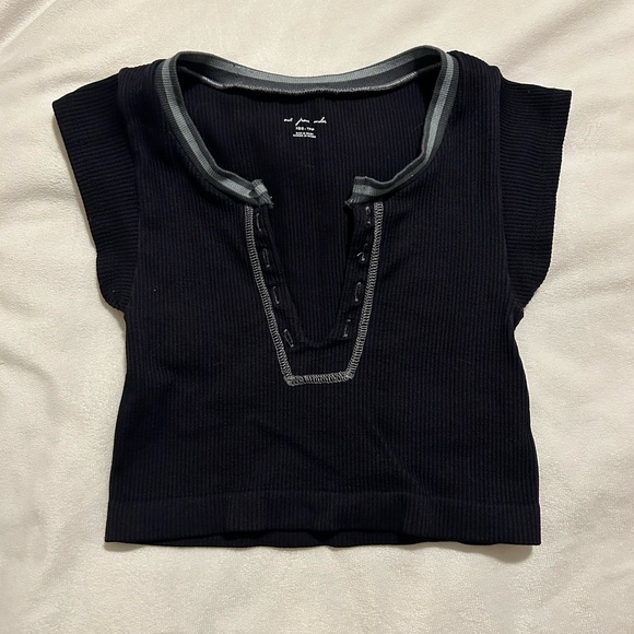 urban tank top - Picture 1 of 4